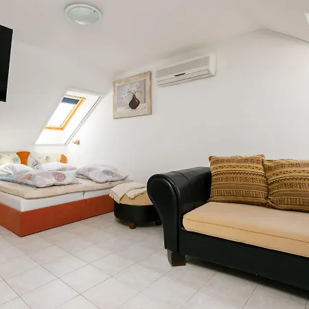 Apartmán Sandra By Interhome